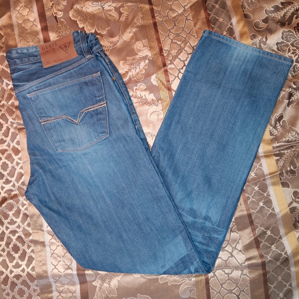 MEN'S GUESS JEANS, SIZE 32 X 32